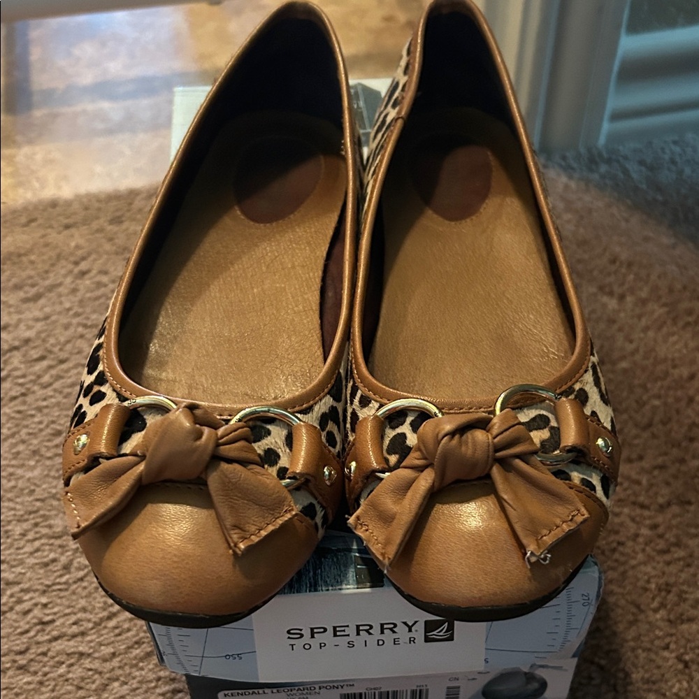 Sperry Women's Tan Leopard Print Loafers
